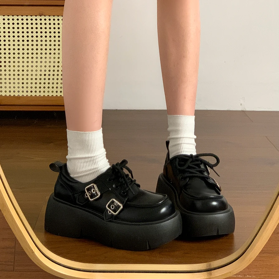 黑色厚底增高小皮鞋女2025年新款秋冬季配裙子百搭英伦风系带单鞋