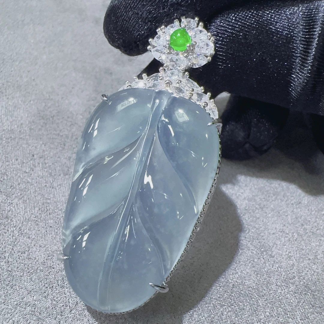 【新款大树叶吊坠】天然A货翡翠高冰天空蓝开盖不封底雪花意境棉