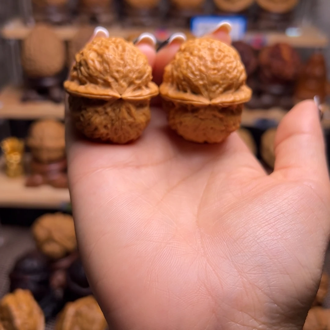 桃核把件网纹绣球H28、39……