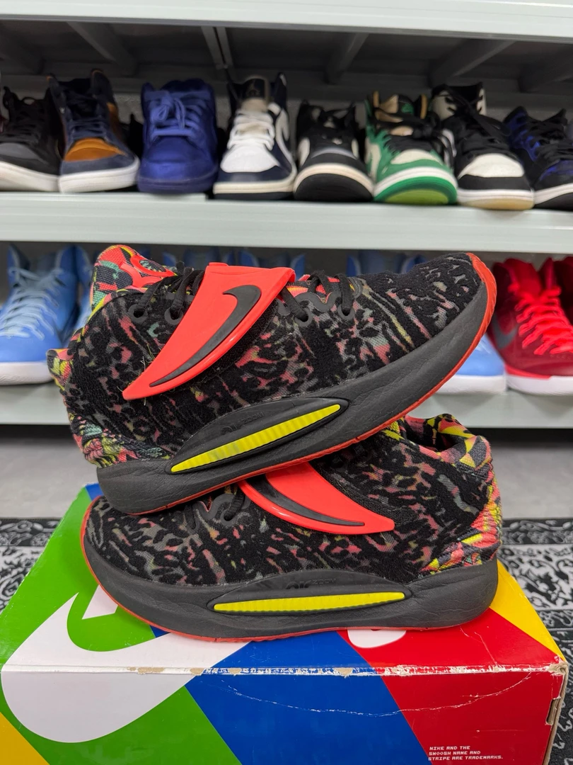 95新 maje 40.5码/kd14黑红篮球鞋/二手正品