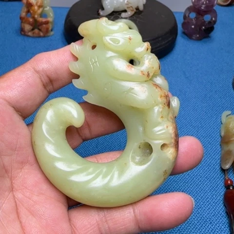 和田玉未镶嵌挂件