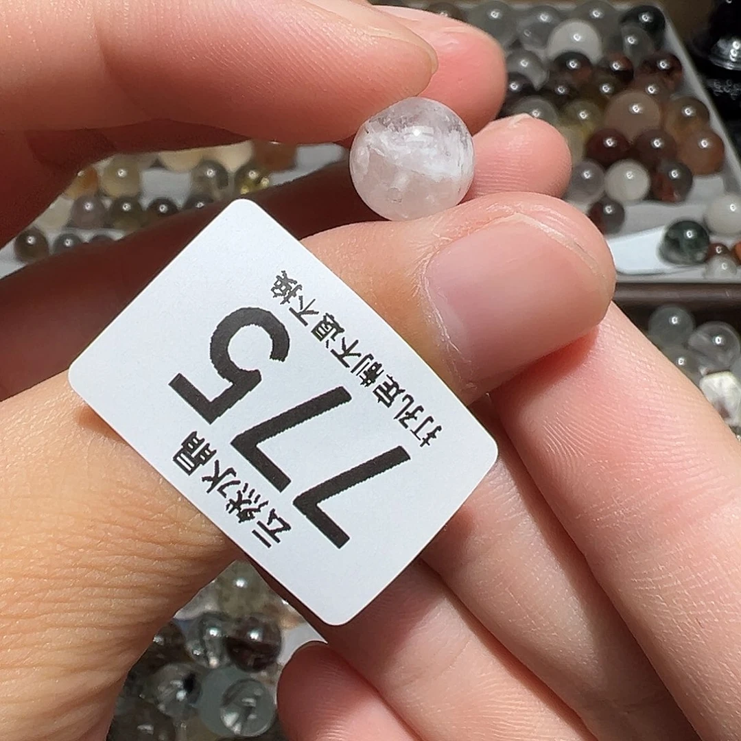 未镶嵌珠宝半成品水晶