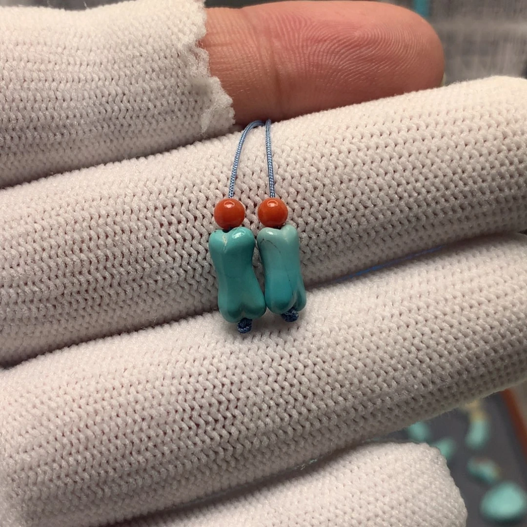 绿松石未镶嵌挂件