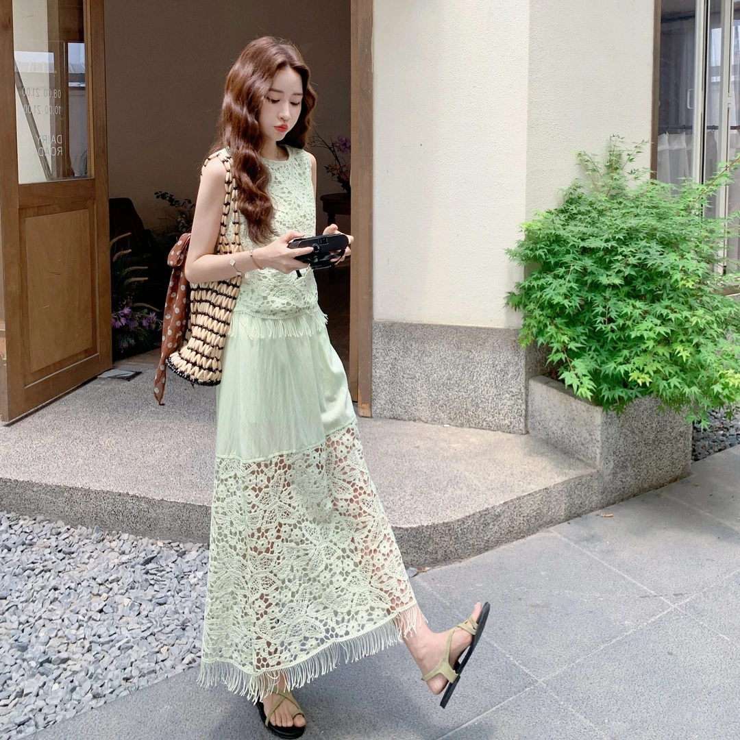 小清新绿色重工刺绣流苏无袖背心上衣半身裙套装两件套女夏氛围感