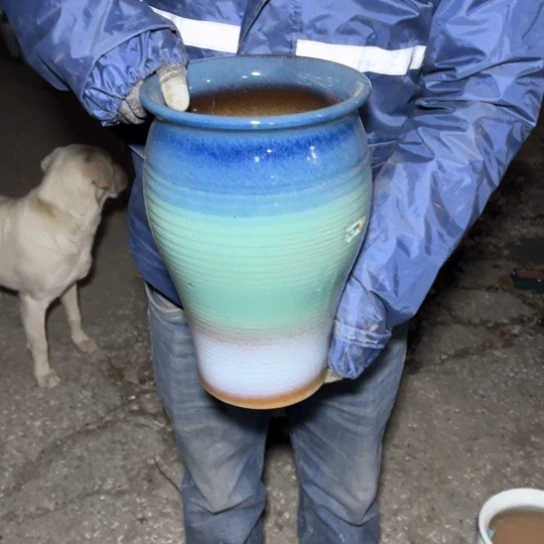 红陶口18高32瑕疵