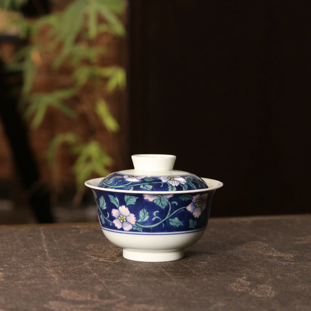 雨溪山房 景德镇手绘蓝地蓝萦粉华盖碗 茶道茶具 140cc