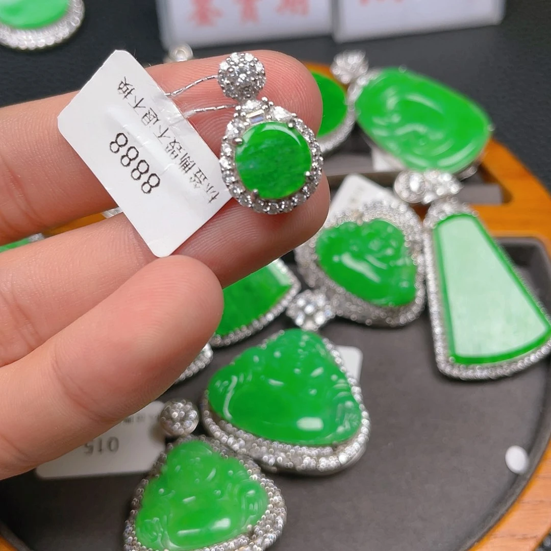 【闪购商品】翡翠吊坠(不含链)银S925镶嵌