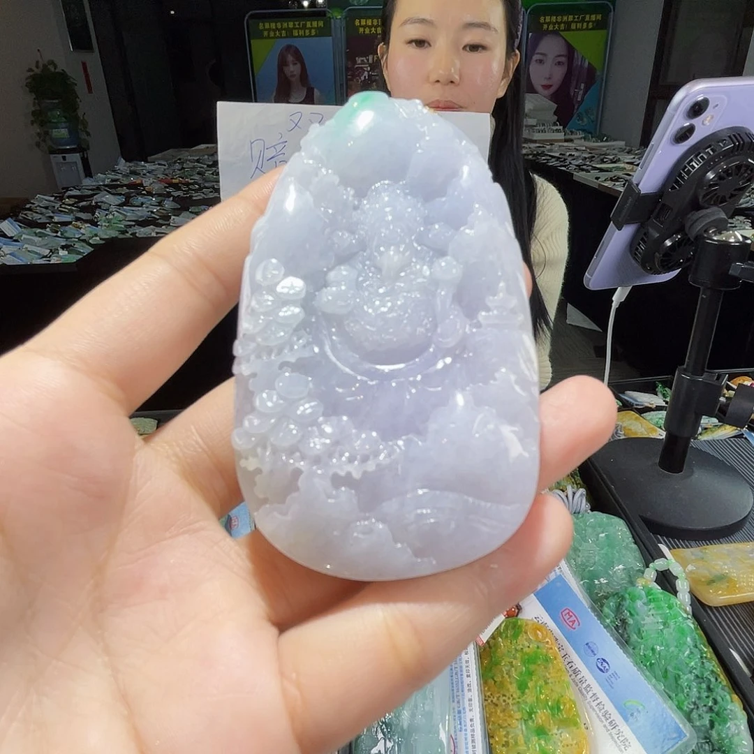 颈饰未镶嵌翡翠一