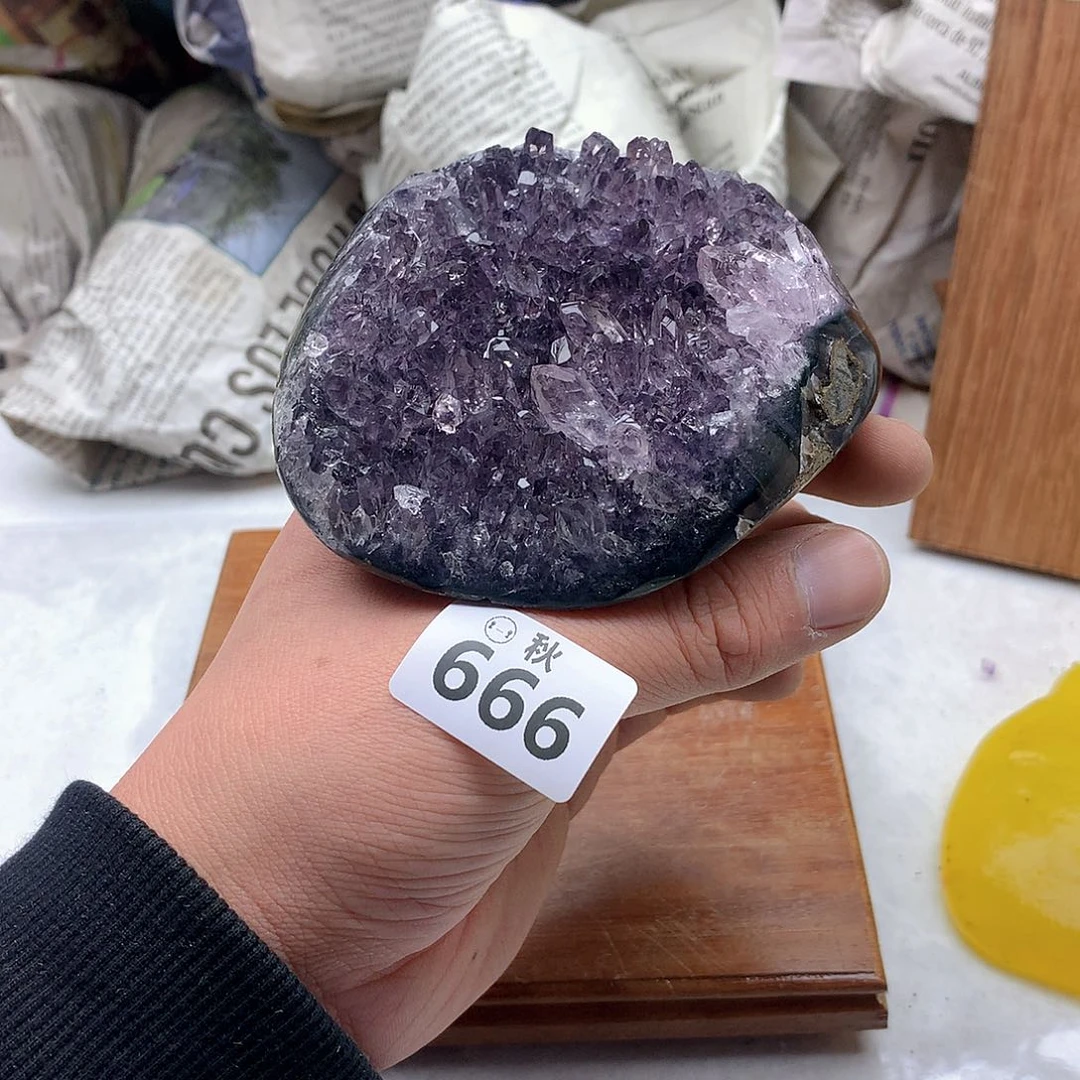 紫晶大型摆件（非配饰）未镶嵌
