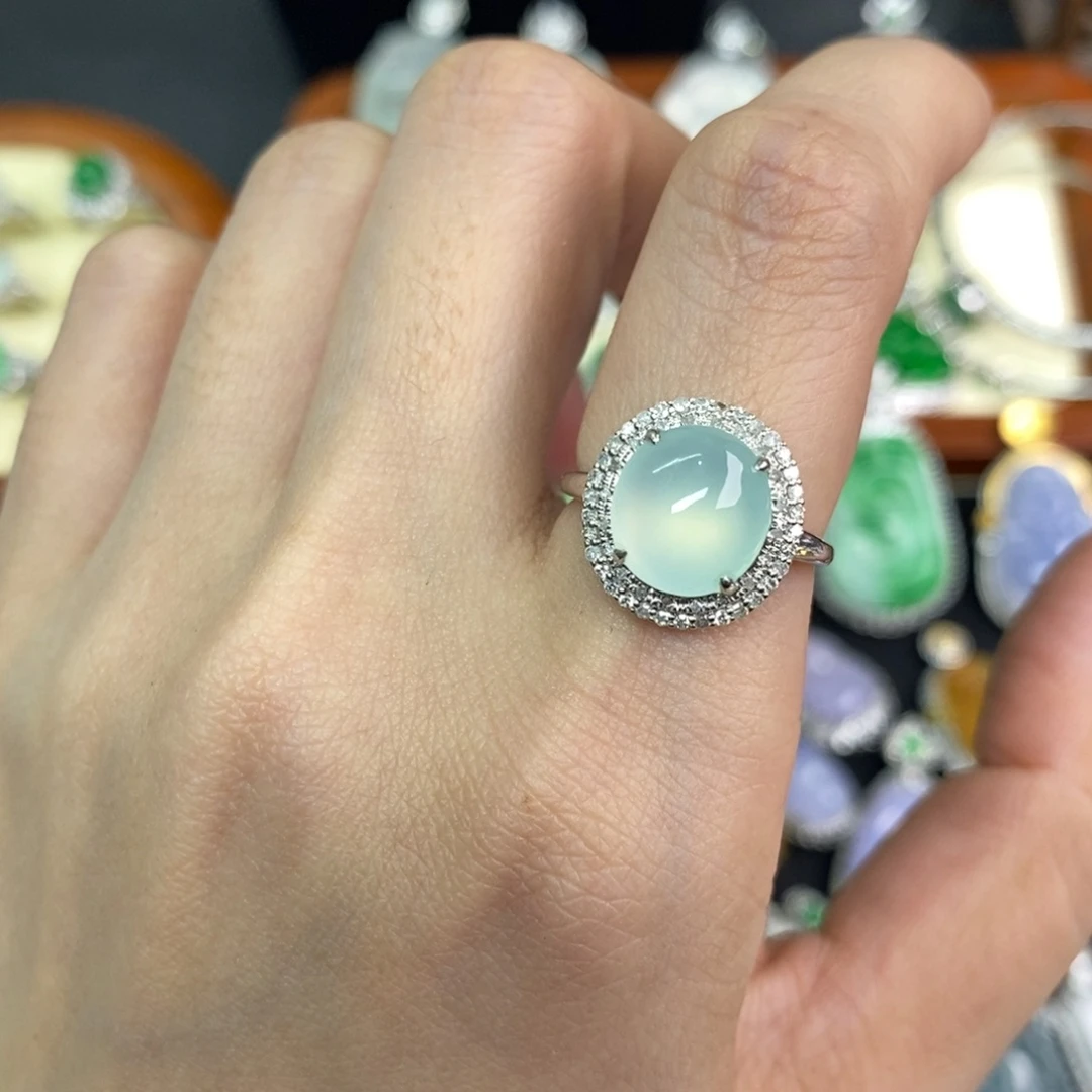 翡翠18K金镶嵌颈饰A货翡翠