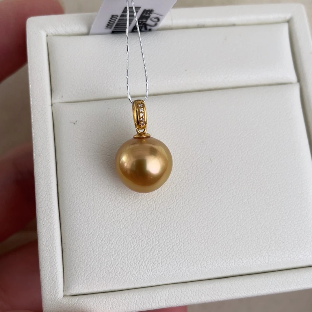 18K金镶嵌海水珍珠吊坠(不含链)11.4m m