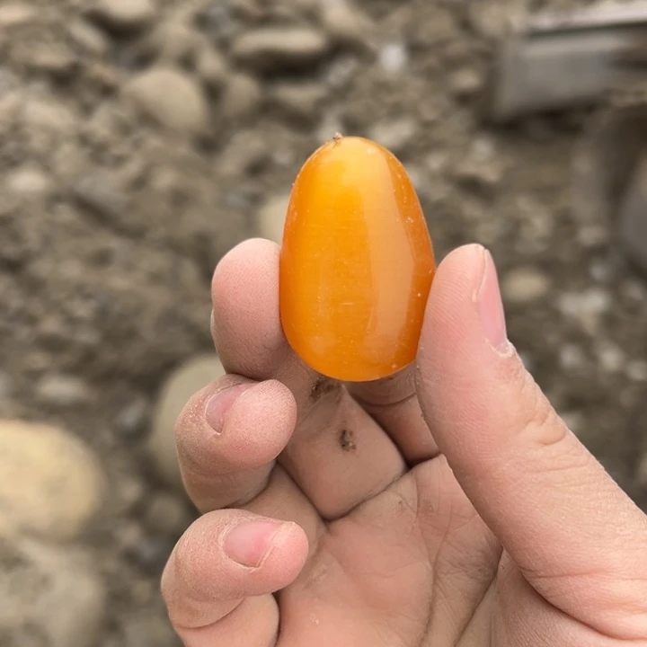 石英岩玉未镶嵌车挂