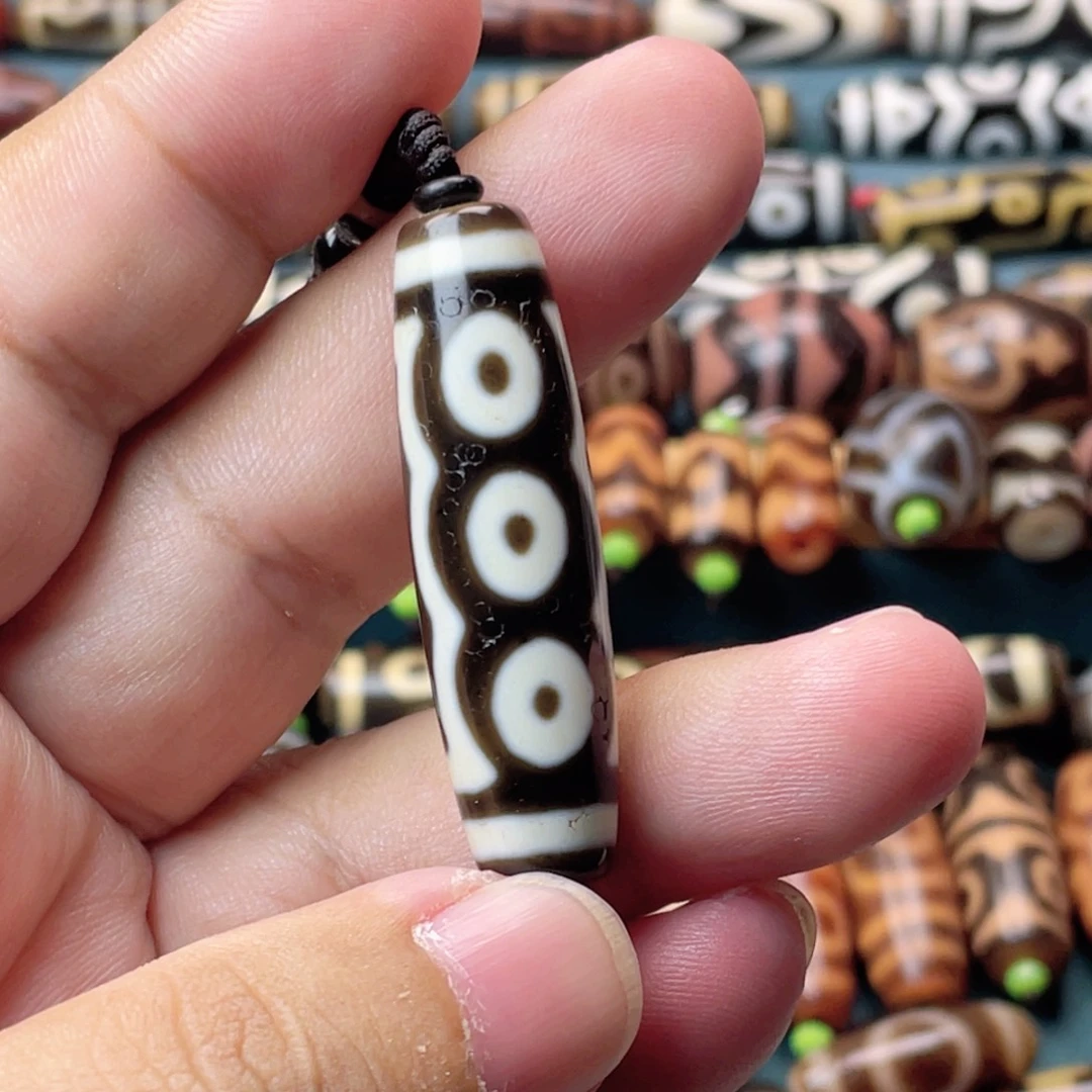 玛瑙/玉髓未镶嵌颈饰古法五眼