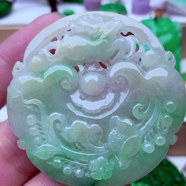 翡翠未镶嵌吊坠(不含链)