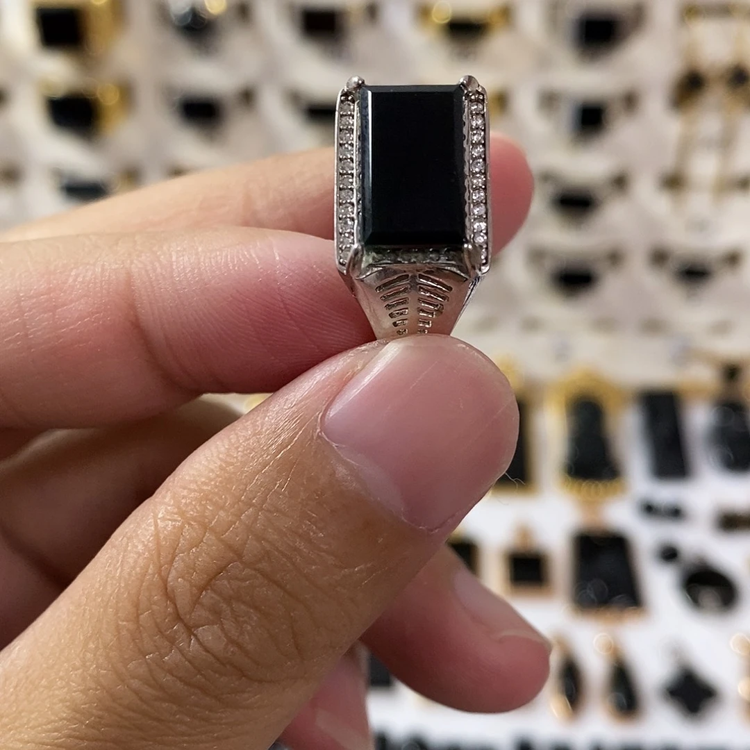 翡翠未镶嵌手链墨翠