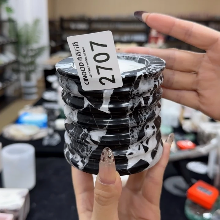 2707宝黑罗意威香薰