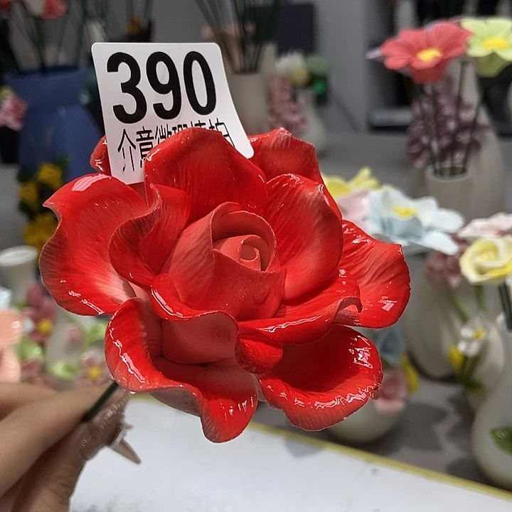 陶瓷纯手工捏花设计