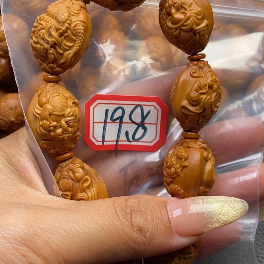 橄榄核手串龙财神1.8特价反油