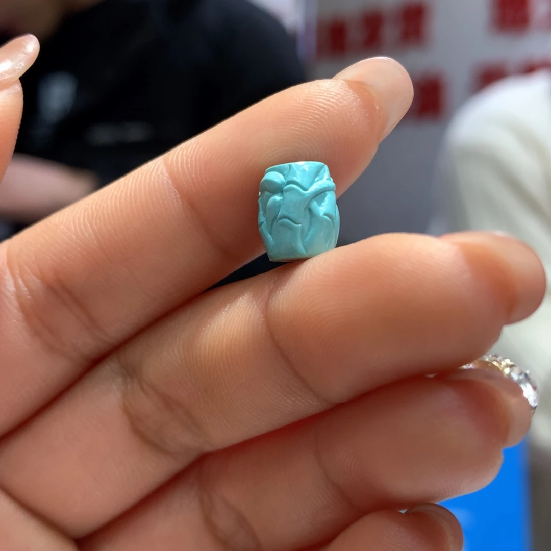 绿松石配饰未镶嵌