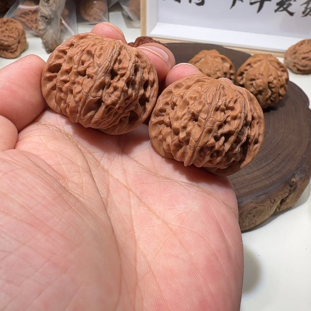 文玩核桃吊坠磨盘