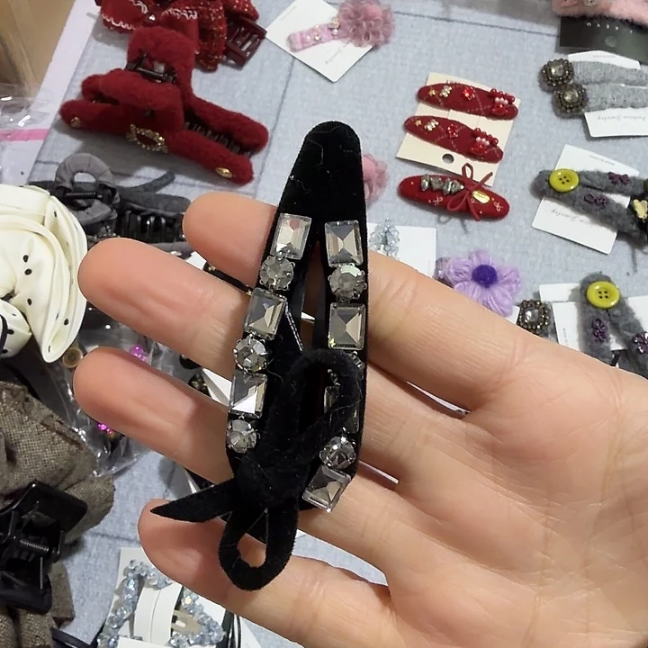 布艺铁合金拜拜-1