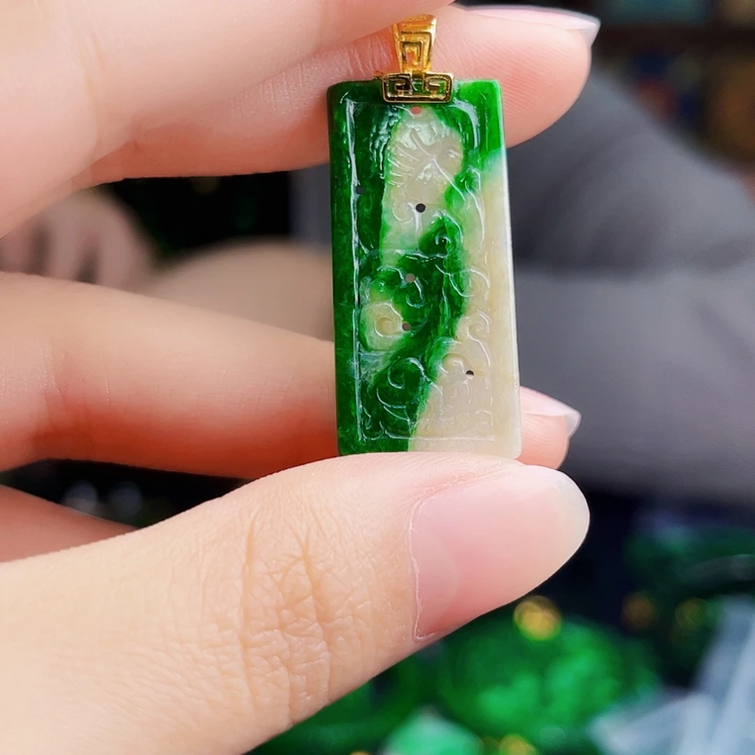 颈饰银S925镶嵌翡翠多样性