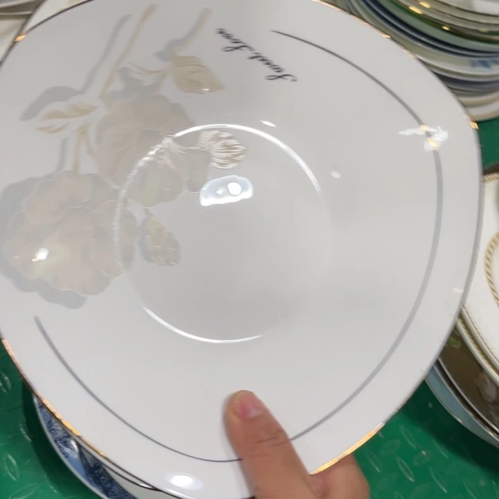 瓷片八寸三角深盘五个微瑕