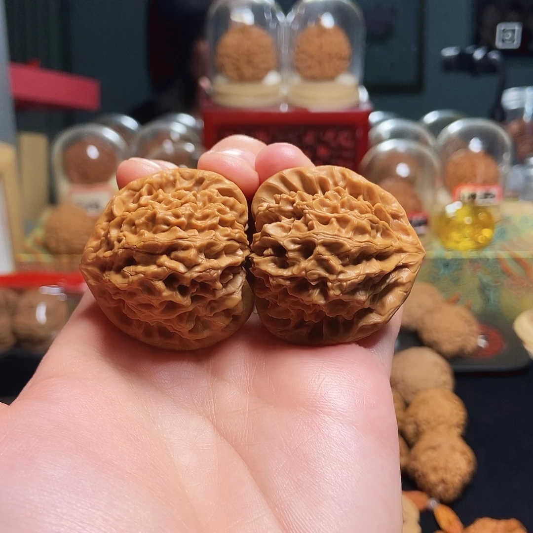 文玩核桃吊坠40龙门涧