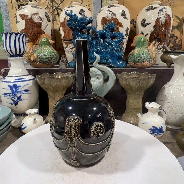 手工制作陶瓷摆件开**刻