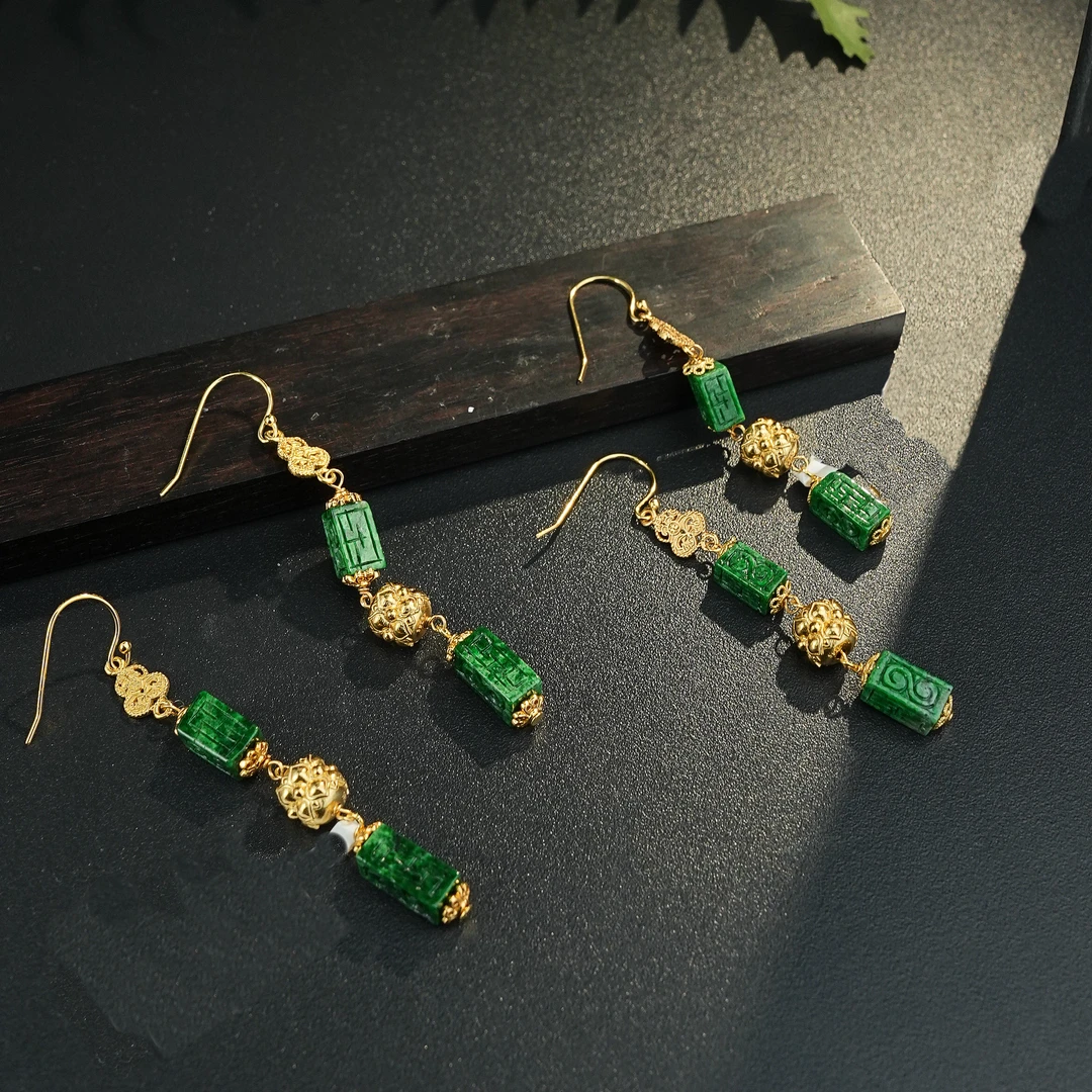 R*翡翠雕花耳饰@FLG02122532@多样性发其一