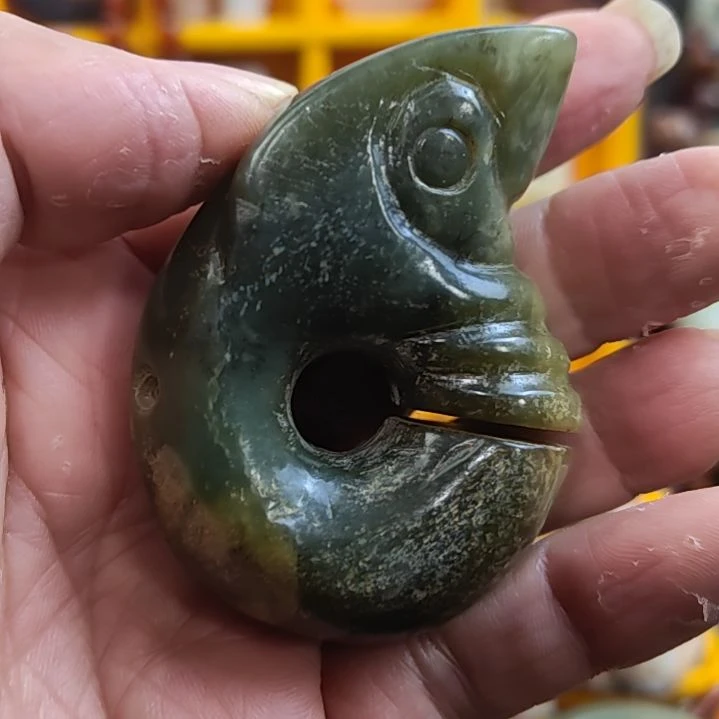 和田玉（糖玉）未镶嵌挂件