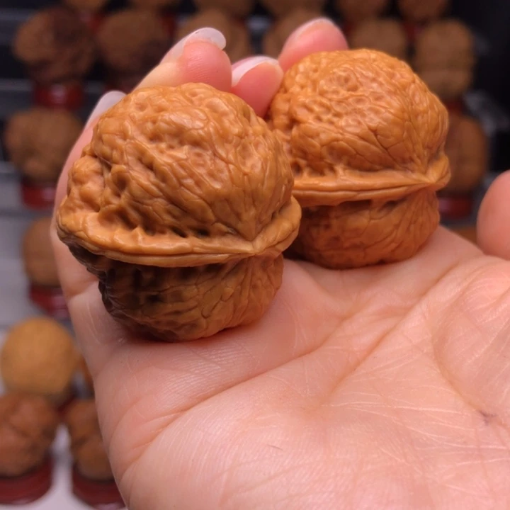 文玩核桃吊坠5金蟒萌萌包