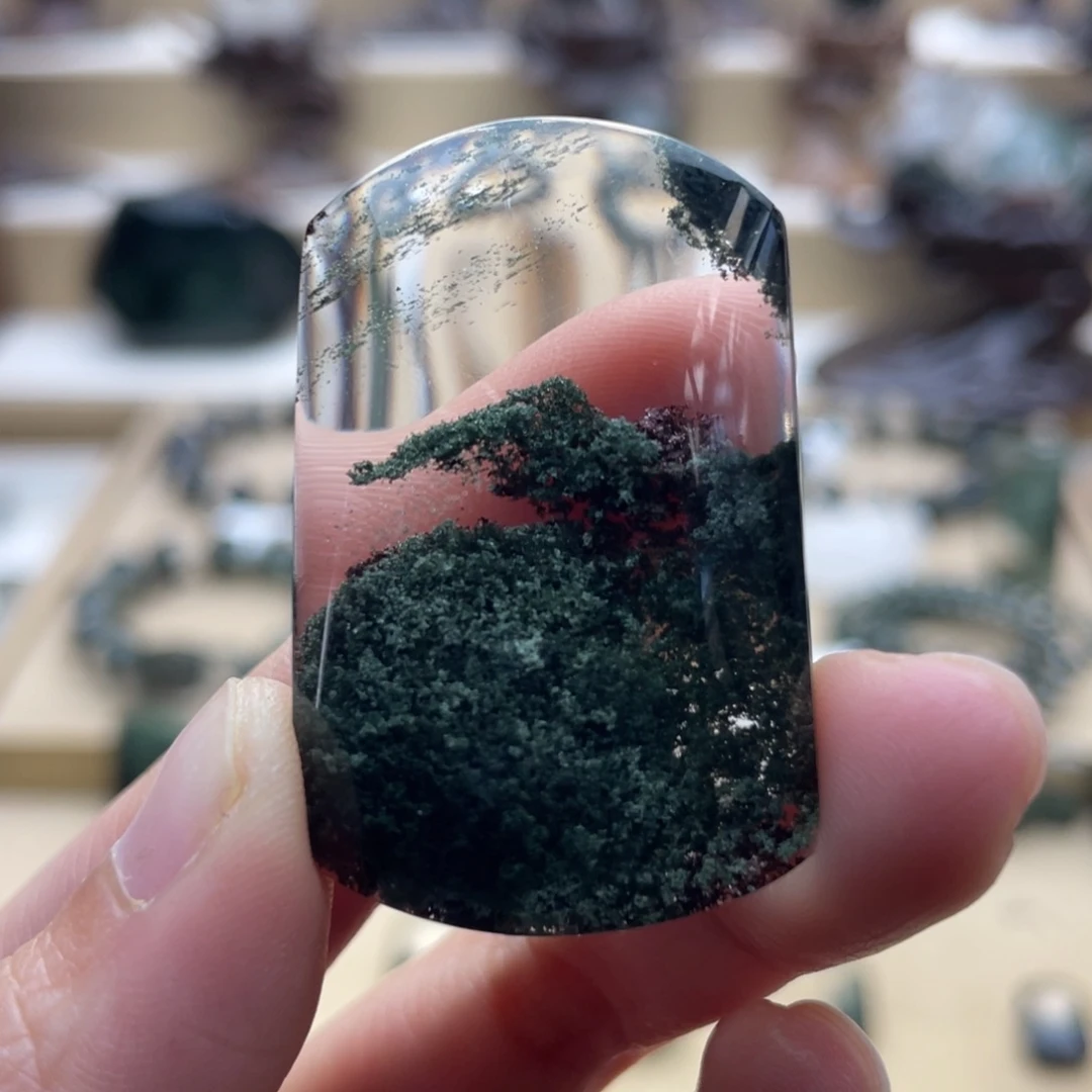 颈饰未镶嵌水晶绿幽灵吊坠