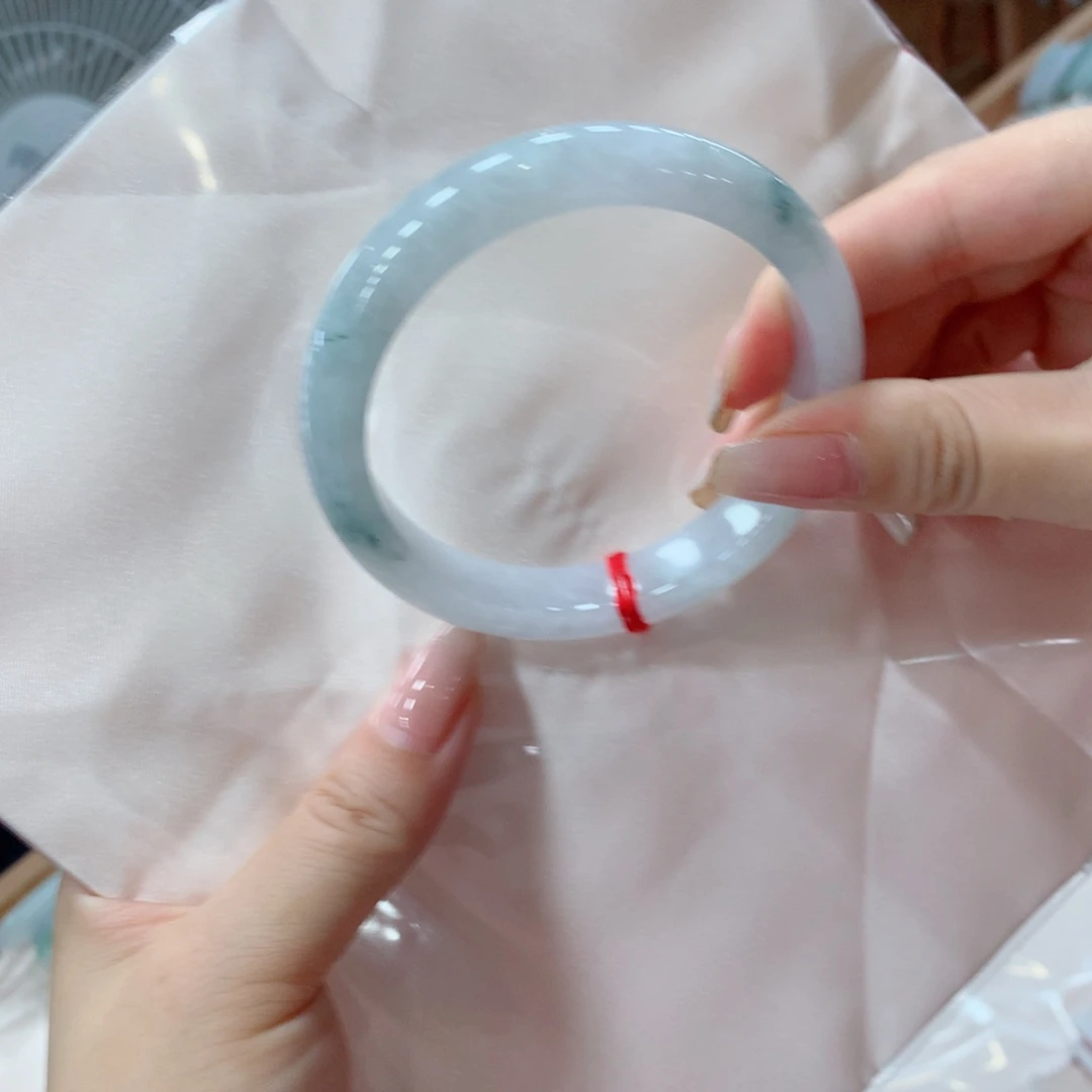 翡翠手镯未镶嵌李*沐买断