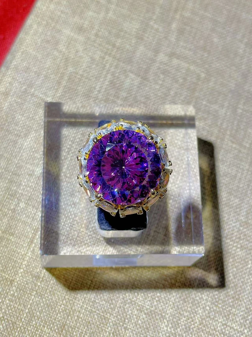 戒指 璀璨精美Tbbo17-8