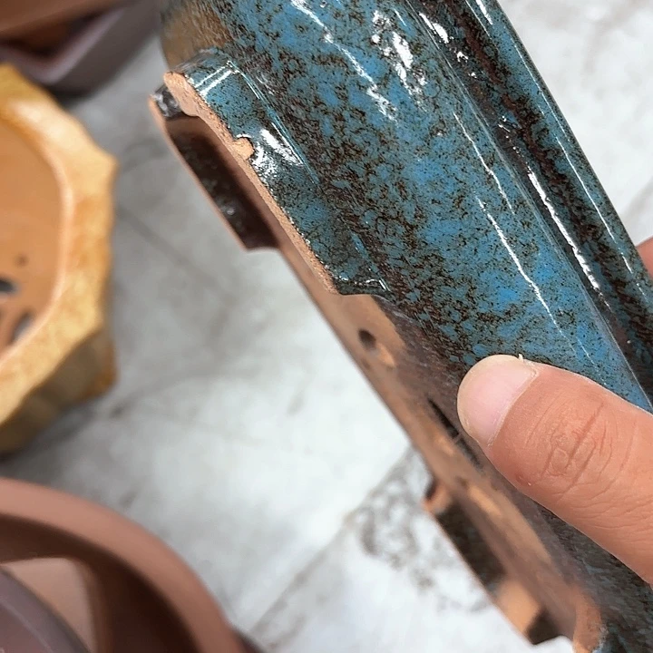 紫砂花盆紫砂的颜色很漂亮