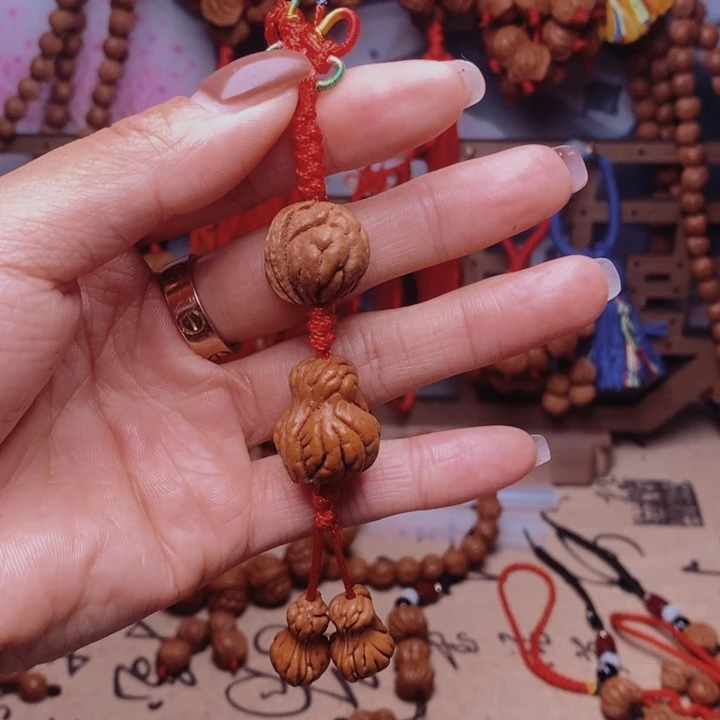 吊坠桃核龙纹桃枭