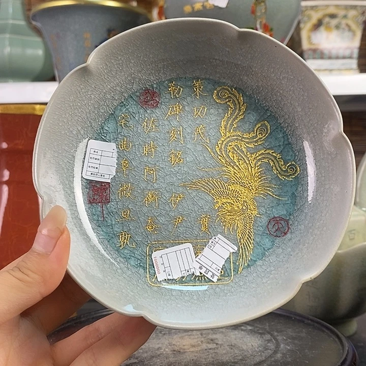 摆件瓷器真的肯漂亮