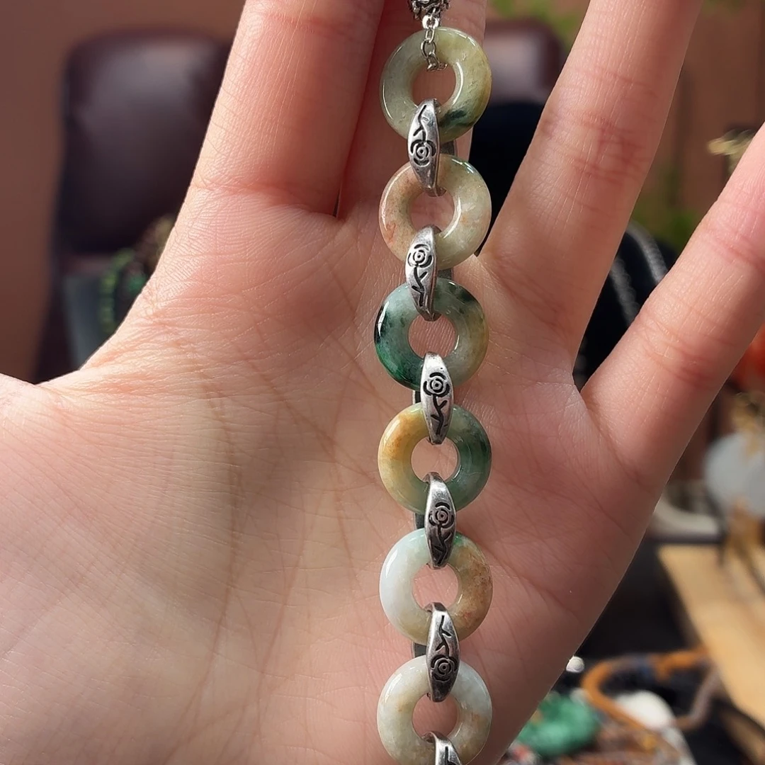 翡翠未镶嵌耳饰手串