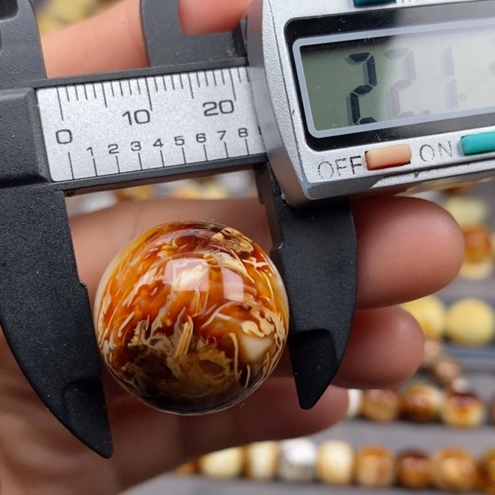 未镶嵌琥珀戒指圆珠