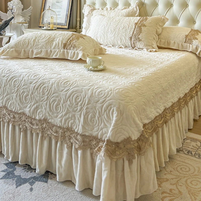 高档A类法式风牛奶绒夹棉床盖防滑冬季纯色保暖加绒花边加厚床单