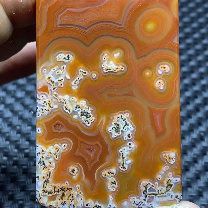 玛瑙/玉髓颈饰未镶嵌绿***湾