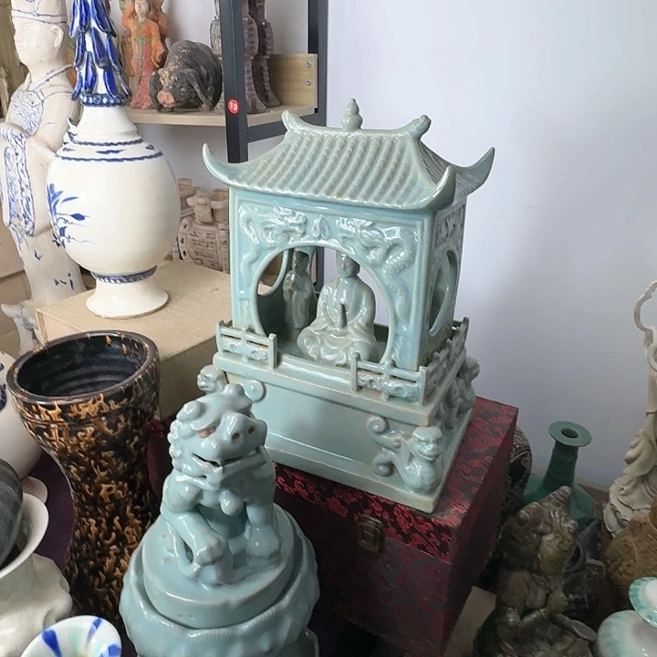 摆件品*。瓷器和陶瓷制品