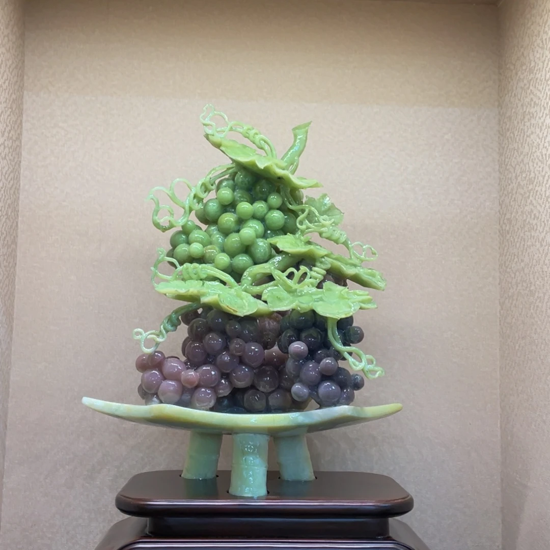 蛇纹石玉未镶嵌摆件