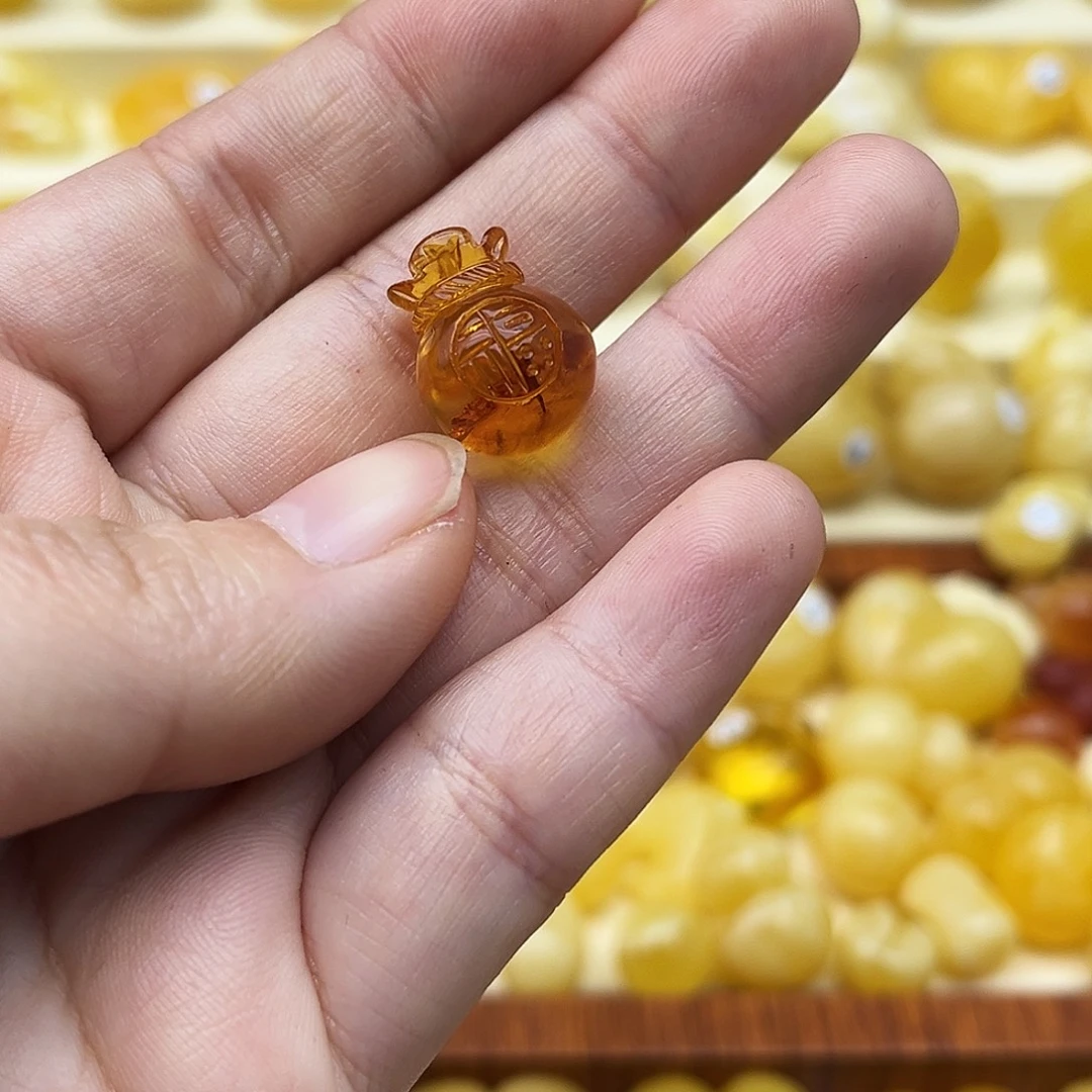 蜜蜡未镶嵌裸石天然