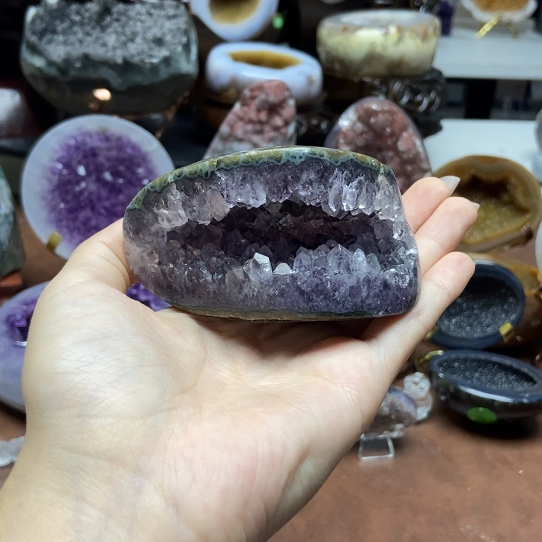 紫晶摆件未镶嵌水晶