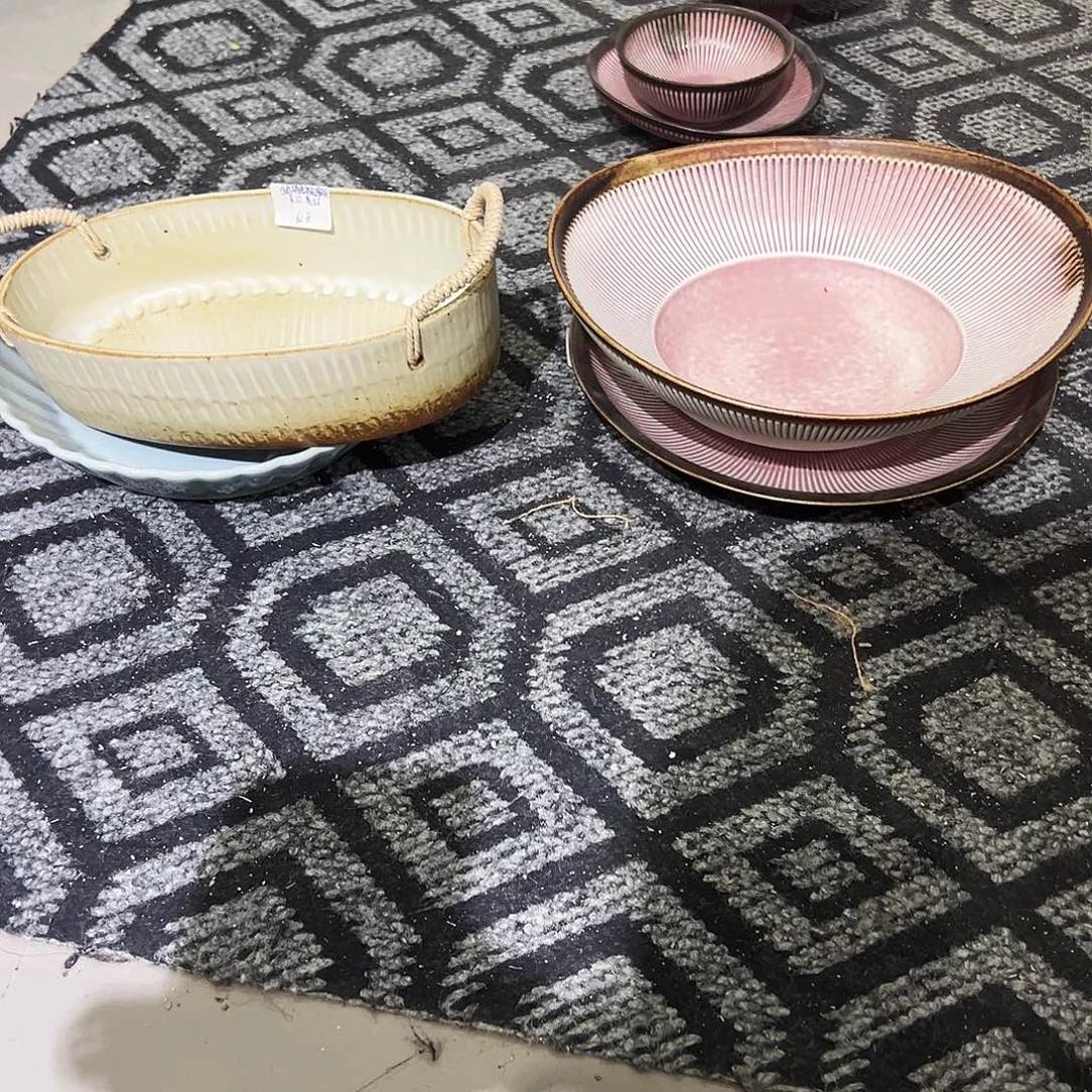 加***～瓶如图4只两个粉色一个双耳一个天青