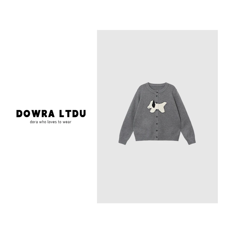 朵拉【红运暖织】2025年冬季新款圆领小狗刺绣长袖毛衣外套41-18053