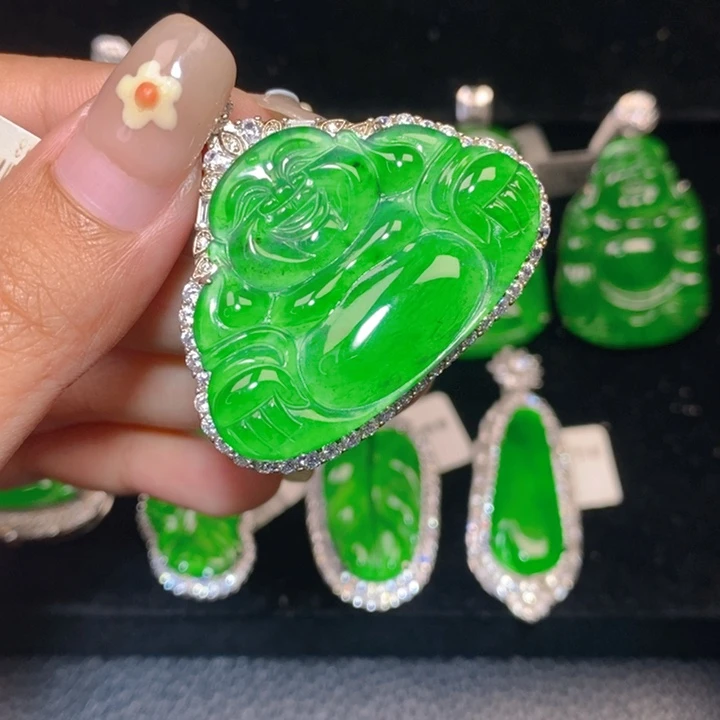 翡翠银S925镶嵌颈饰88888899