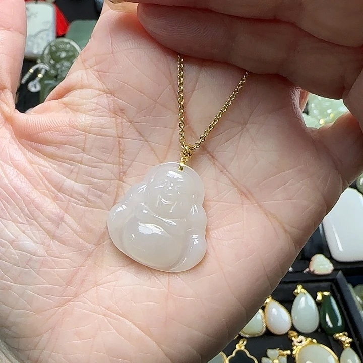 和田玉22K金镶嵌颈饰